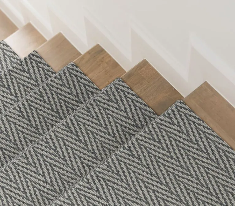 20190529-ANDERSON-TUFTEX-STAIRS4-SPLIT_ZZ010_00518 Stair case | Family Floors