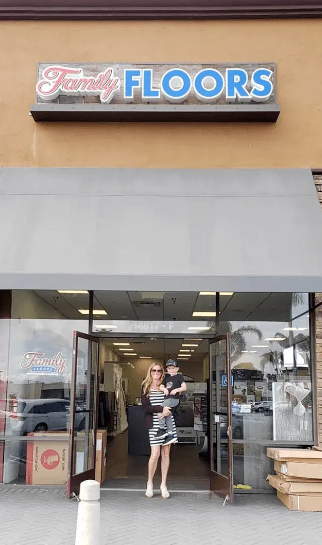 Storefront Storefront | Family Floors